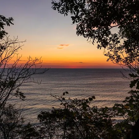 The Cliff Obzor Bay